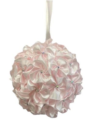 Pomander baby shower - pomander, kissing