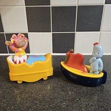 In The Night Garden Push Along Iggle Piggle Upsy Daisy Bed Bike Toys