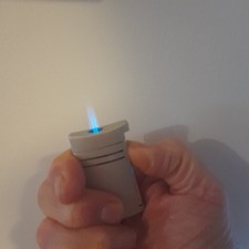 S T DUPONT LIGHTER