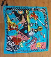 BNWT Versace 89x85cm Patterned