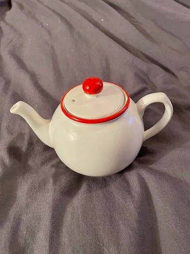 Teapot for one white with - teapot,