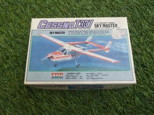 Arii a704 300 cessna t337 - t337, sky