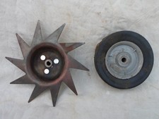 Mantis tiller/rotavator lawn