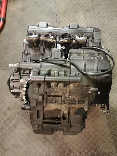 Yamaha yzf 14b - r1,