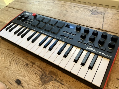 Akai mpk mini plus - akai,