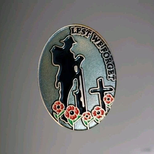 Poppie soldier cross pin - poppie,
