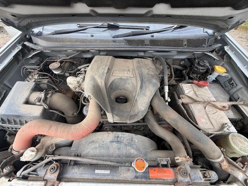 Isuzu max engine 5 - isuzu,