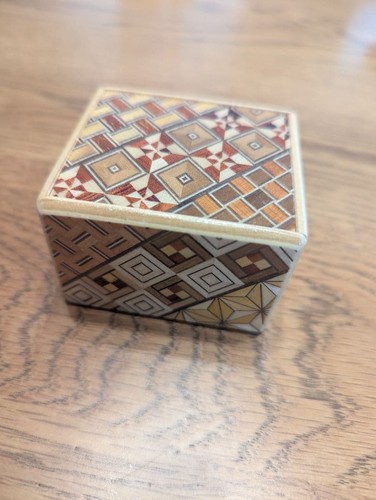 Kumiko geometric puzzle - geometric,