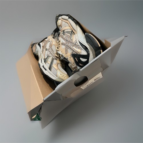 Balenciaga runner beige black - balenciaga,