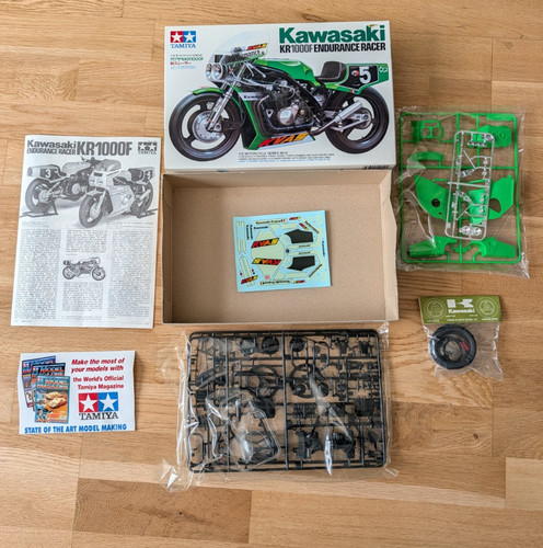 Tamiya 1412 kawasaki kr1000f - tamiya,