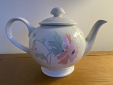 English Flower White Tea Pot