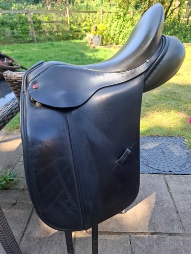 Albion dressage saddle - albion, sl