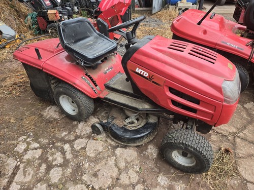 Mtd je130 ride - on, mower