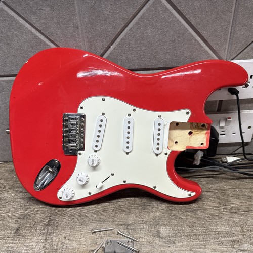 Guitar body project man - body, cave