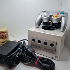 Nintendo Gamecube Console (Pearl White) with Power + AV + Controller