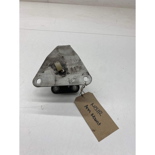 Vauxhall vx220 arm mount - vauxhall,