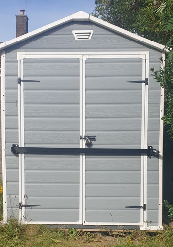 Black ultimate shed - 'ultimate',