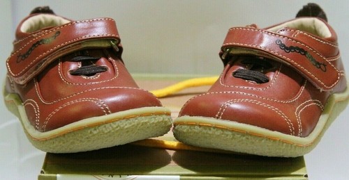 Livie luca scuttles boys red - 'scuttles',