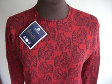 Pringle Vintage Cashmere Jumper Size 34 Handprinted Scotland Zebra NWT Dark Red