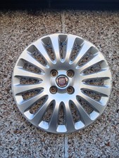1 x 15" Fiat Punto wheel trim