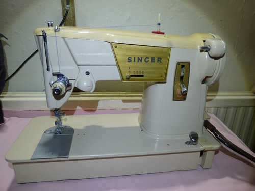 Heavy duty sewing - heavy, machine