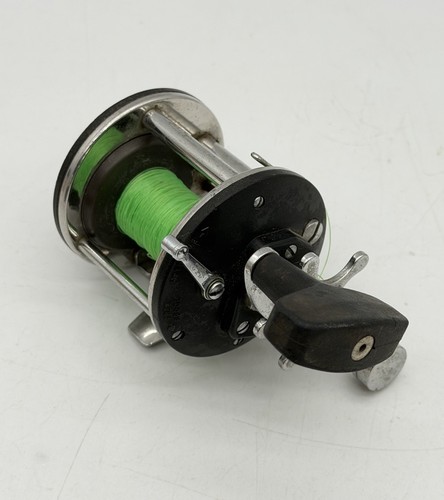 Vintage penn level - penn, reel