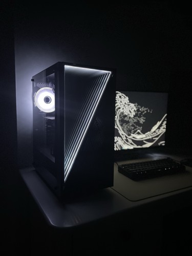 Mid range gaming - pc, with