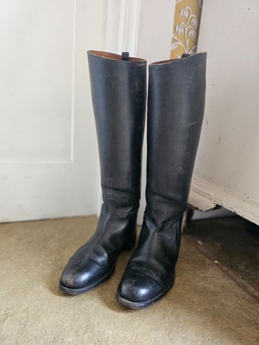 Pair vintage leather - pair, of