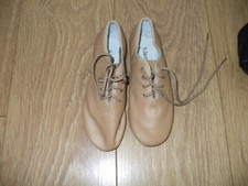 JAZZ SHOES TAN SPLIT SOLE LACE