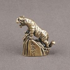  Animal Ornaments Desk Brass Tiger Figurine Centerpieces for Tables