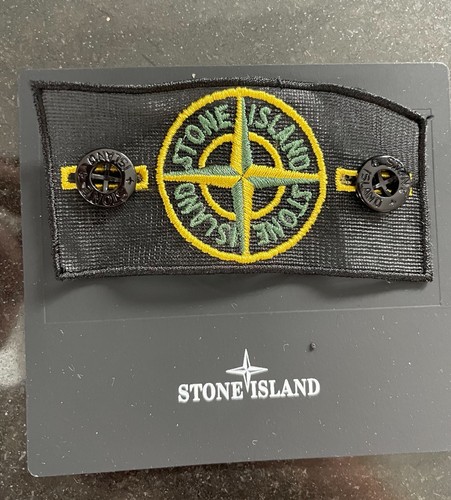 The stone island badge - stone, with
