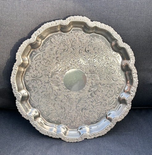 Round vintage cavalier silver - vintage,