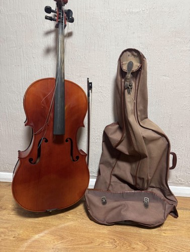 Cello tatra rossetti - by,