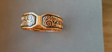 Frey Wille-hinged bangle Regina-homage to Gustav Klimt