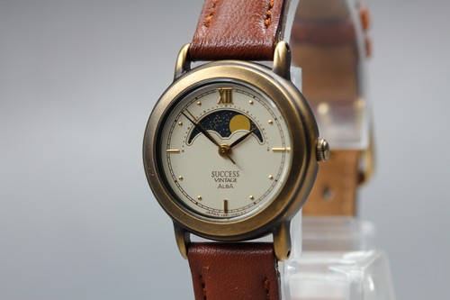 Near mint seiko alba - mint],