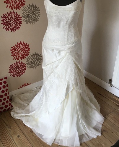 Suzanne neville lace wedding - suzanne,