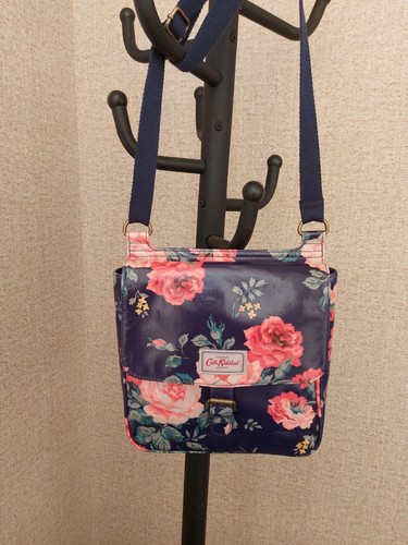 Cath kidston navy floral - navy,