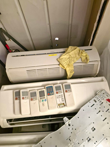 Joblot wallmounted - of,