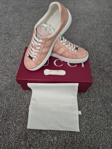 Womens gucci supreme ace - gucci,