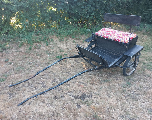Black wheel horse pony cart - black,
