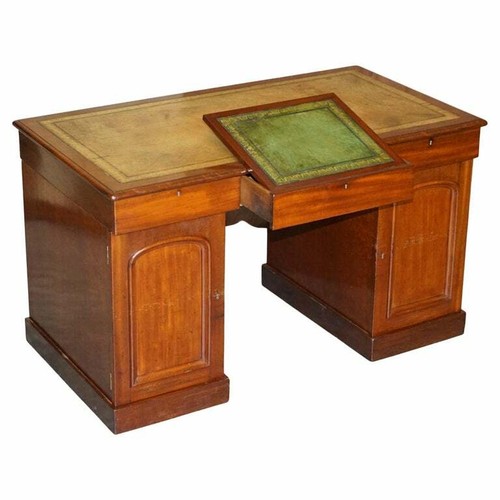 Sublime antique mahoany - antique,