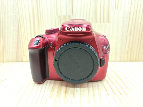 Near mint canon eos kiss - mint",