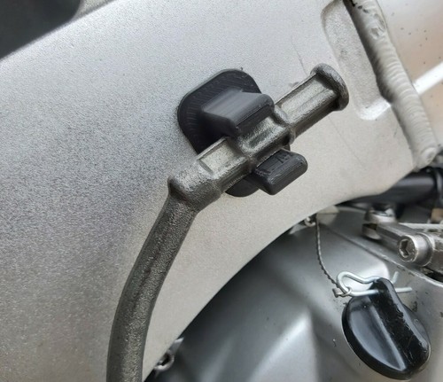 Suzuki rgv 250 - suzuki, kick
