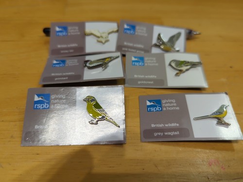 Rspb pin badges - x, 6,