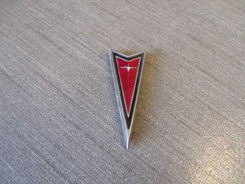 Vintage 1960 pontiac - vintage,