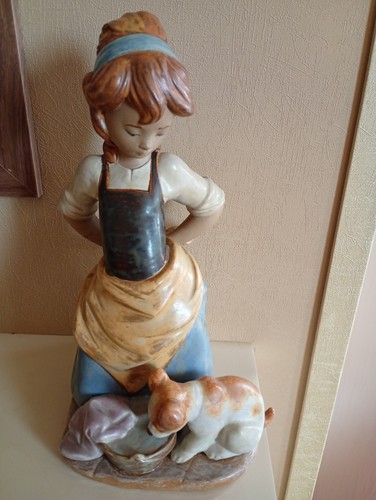 Vintage retired lladro - retired,