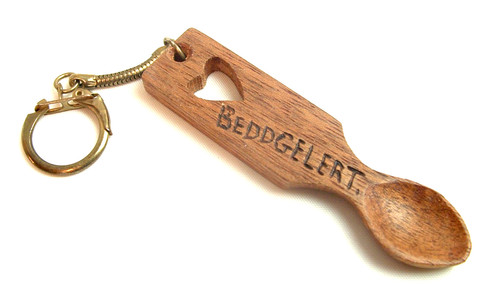Keyring vintage hand carved - vintage,