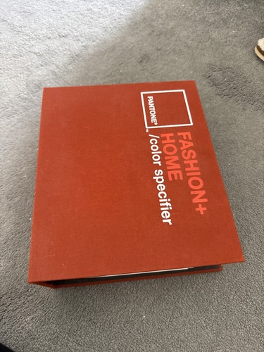 Pantone colour specifier book - pantone,