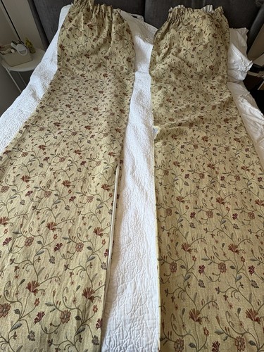 Pair floral curtain tie - pair,