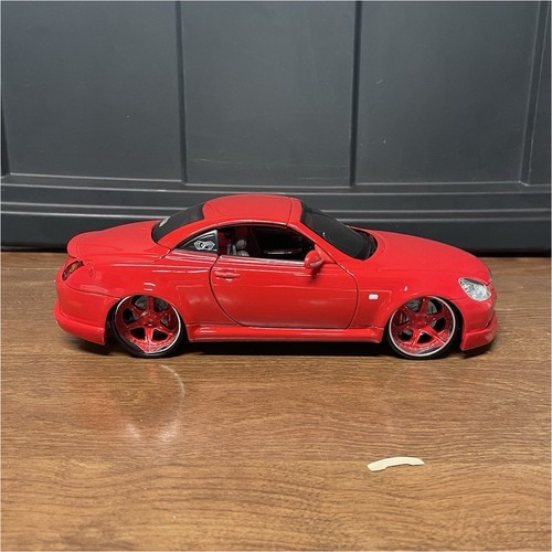 Maisto lexus sc430 red - maisto,